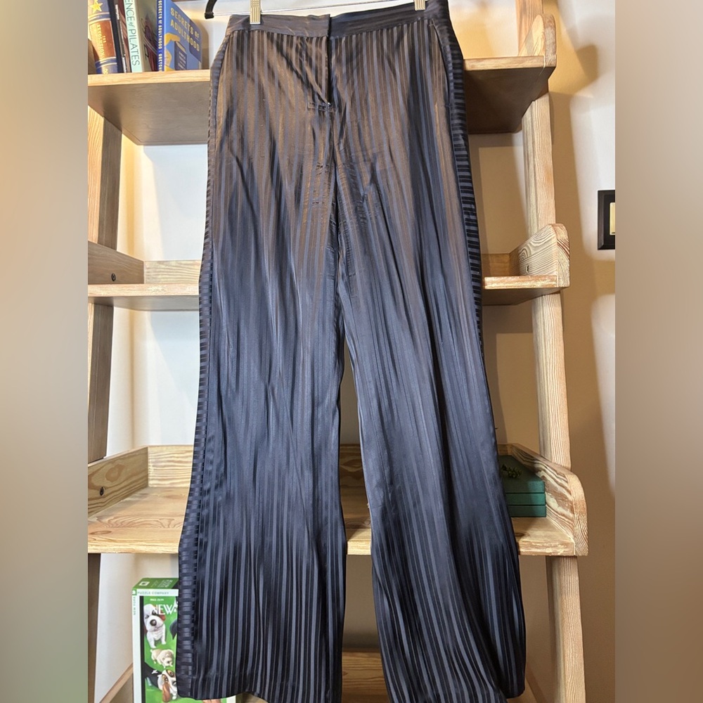 Aritzia Wilfred Navy Satin Pants